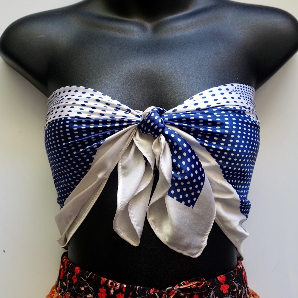 Free People Total Betty Silky Dot Bandana NWOT - Picture 3 of 5